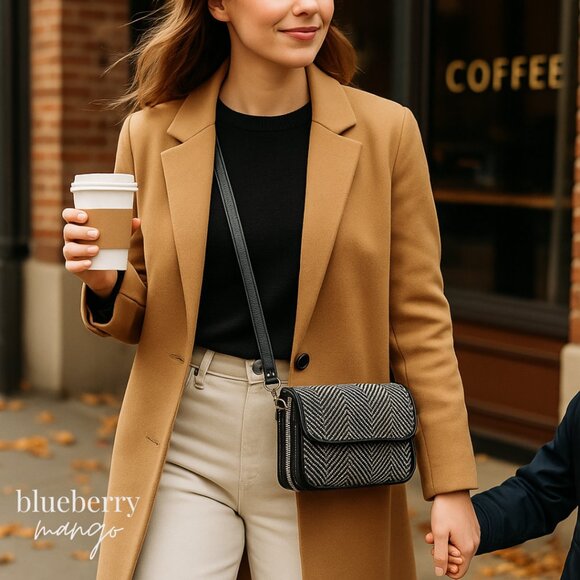 Thirty-One Tons of Funds Herringbone Crossbody | Wallet Purse | Chevron - Picture 1 of 6